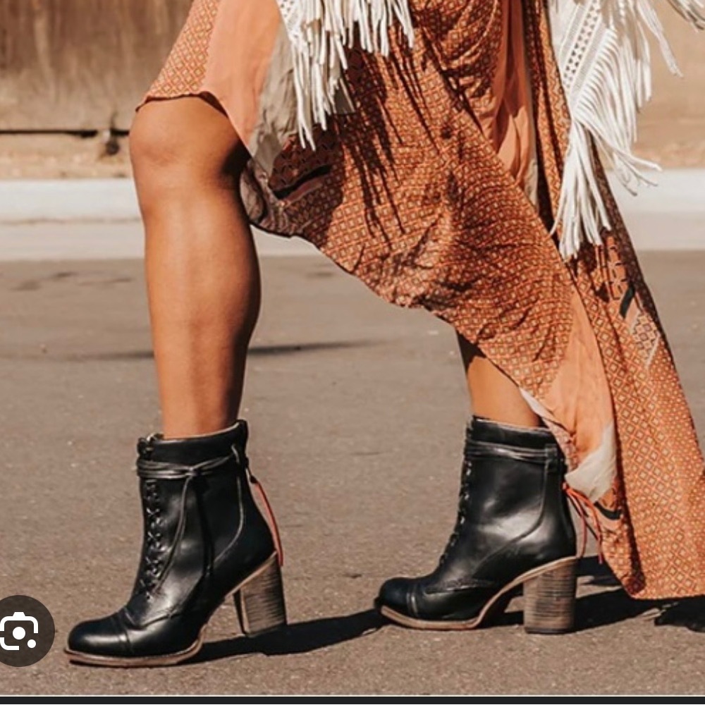 Freebird by Steven Bailey boots